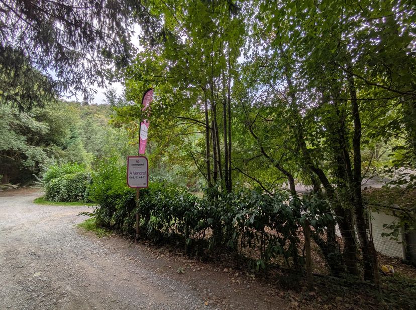 Huis te koop in Chemin des Fauches 12,
                    6830 Poupehan