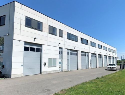                                         Bedrijfsgebouw te huur in Evergem, € 960

