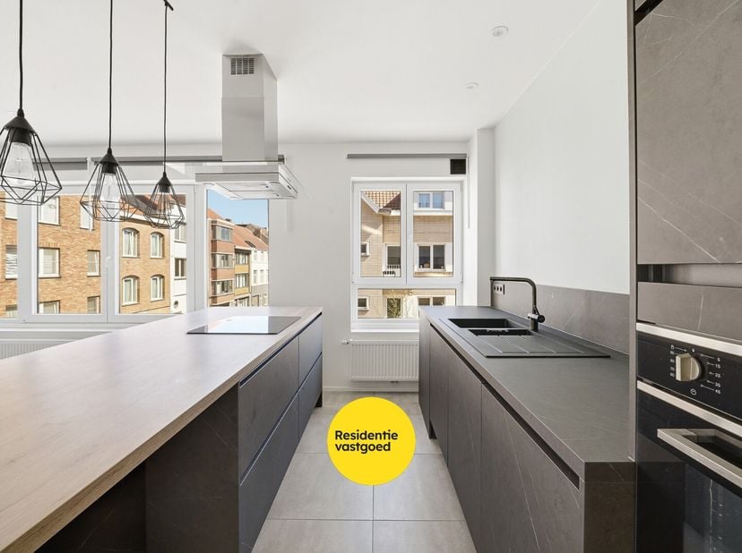 Appartement à vendre
                    à 8400 Mariakerke