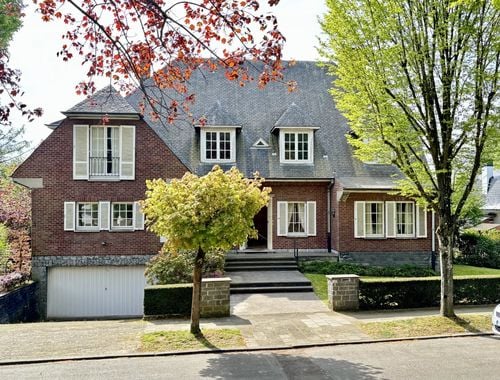                                         Villa à vendre à Uccle, € 1.350.000
