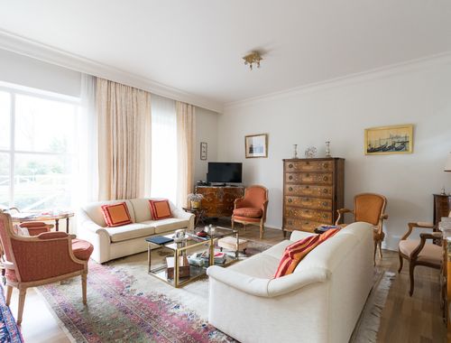                                         Serviceflat à vendre à Woluwe-Saint-Pierre, € 405.000
