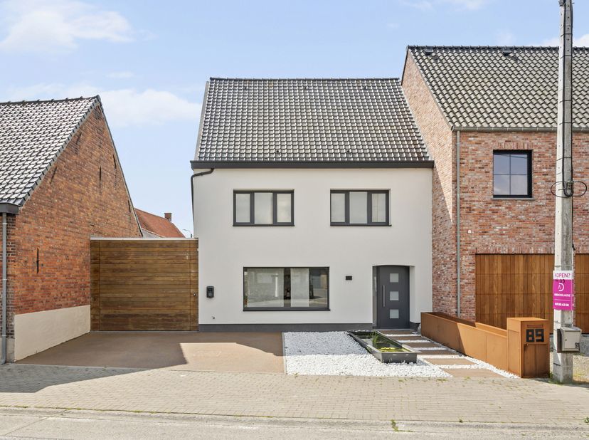 Maison à vendre
                    à 8830 Hooglede
