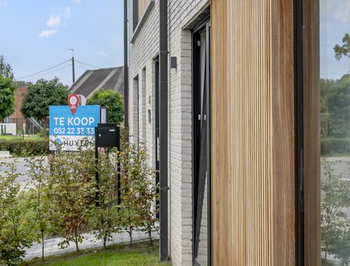                                         Appartement te koop in Buggenhout, € 339.372
