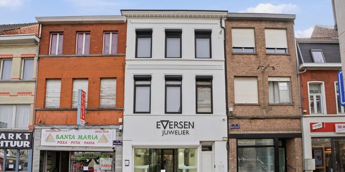 Bedrijfsvastgoed te huur in Grote Markt 1, 8870 Izegem