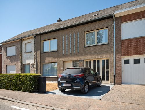                                         Woning te koop in Moorsele, € 249.000
