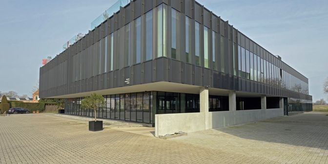 Bedrijfsvastgoed te koop in Vijfseweg 180, 8790 Waregem