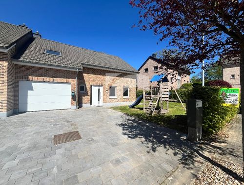                                         Maison à vendre à Moresnet, € 329.000
