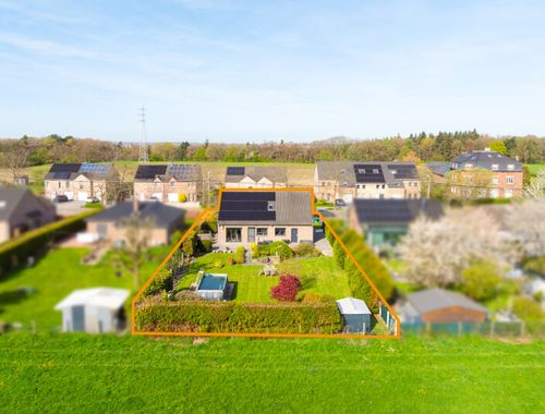                                         Villa te koop in Housse, € 479.000
