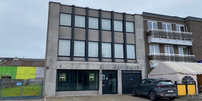 Bedrijfsvastgoed te huur in Staatsbaan 165, 9870 Zulte