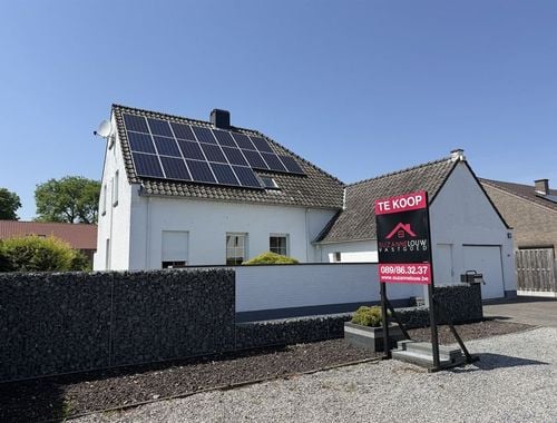                                         Woning te koop in Neeroeteren, € 425.000
