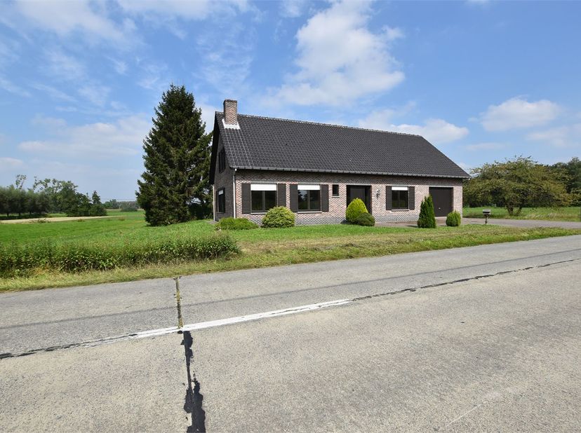Maison à louer à ,
                    2820 Rijmenam