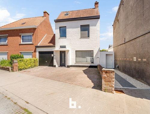                                         Woning te koop in Roeselare, € 349.000
