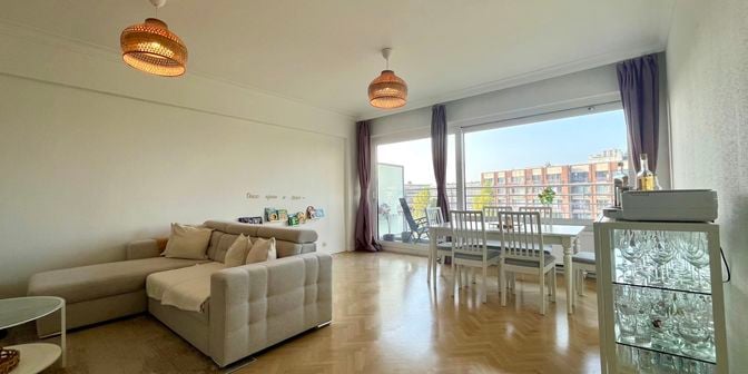 Appartement te huur in Avenue Château de Walzin 5 bus 6, 1180 Ukkel