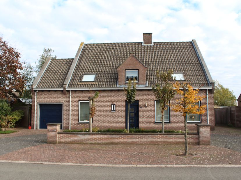 Huis te koop in Kruisbekstraat 25,
                    3920 Lommel