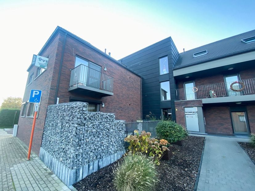 Appartement te huur in Oplintersesteenweg 192 bus 4,
                    3300 Tienen