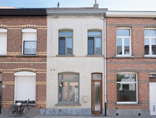                                         Eengezinswoning te koop in Lier, € 365.000
