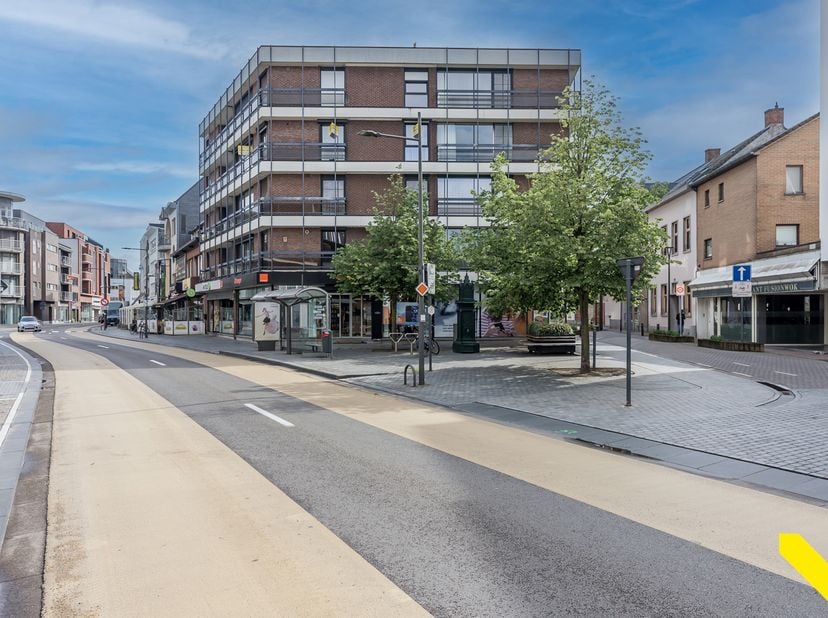 Gezellig hoekappartement op topligging in hartje Mol<br />
Op de 3de verdieping van residentie Laar bevindt zich dit charmante en comfortabele hoekapp