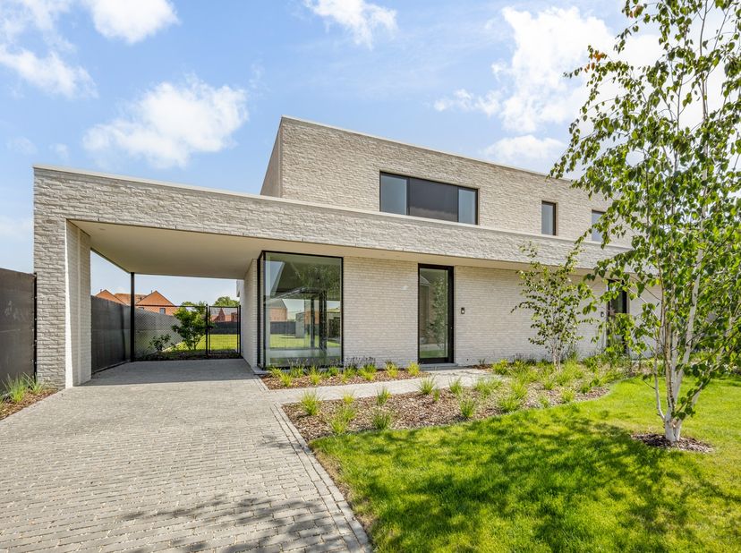 Moderne nieuwbouwwoning met hoogwaardige afwerking in Wilderen (Sint-Truiden).<br />
<br />
In een rustige en aangename straat in Wilderen, een charma
