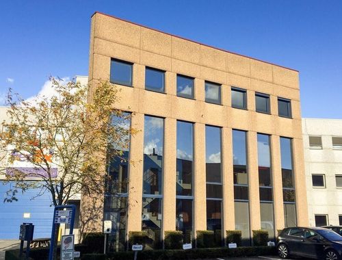                                        Bureaux à louer à Sint-Denijs-Westrem, € 2.868,75
