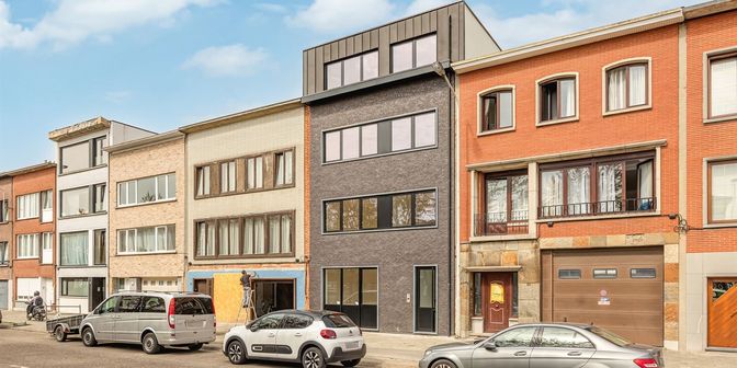 Appartement te koop in Ringlaan 83 bus 001, 2170 Merksem