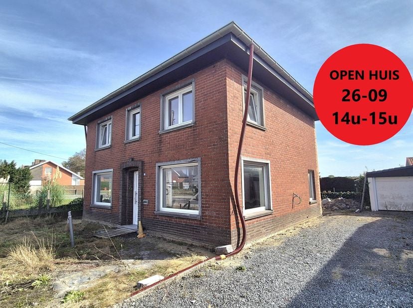 Huis te koop in Gentstraat 190,
                    8760 Meulebeke