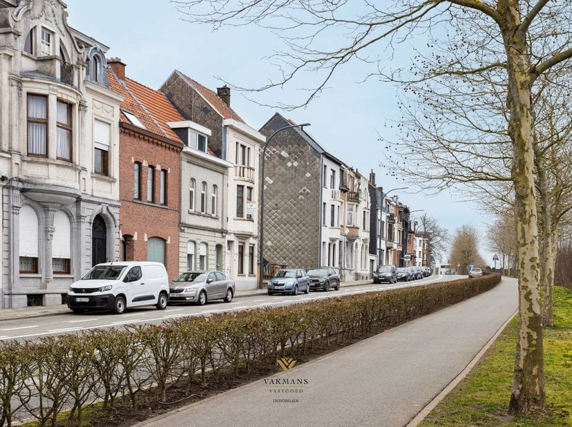 OPENKIJKDAGEN OP ZONDAGEN 5 EN&amp;nbsp; 12 JULI IN DE VOORMIDDAG OP AFSPRAAK 0475/34.00.40<br />
De prijs is een minimum instelprijs.<br />
<br />
Bent u