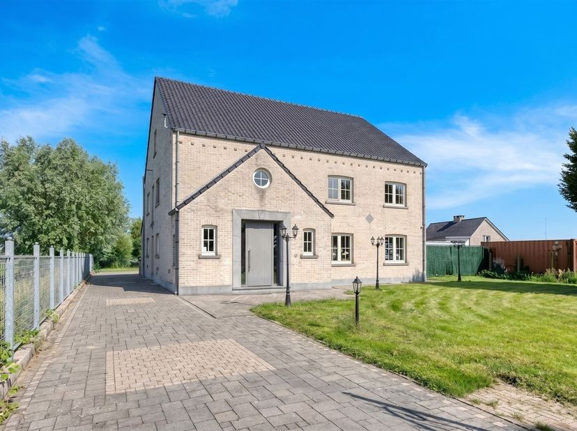 Huis te koop in Botsebergweg 14,
                    3630 Leut