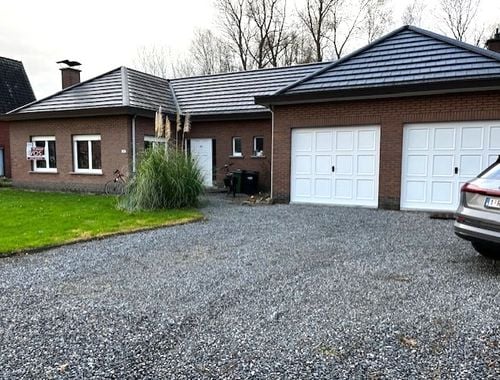                                         Woning te huur in Begijnendijk, € 1.225
