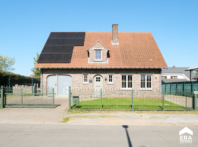 [[ CE BIEN PARTICIPE À LA JOURNÉE MAISONS OUVERTES ERA LE 13/6 DE 13:00 À 14:00 ]]<br />
Ce bien participe à la Journée Maisons Ouvertes ERA. Visitabl