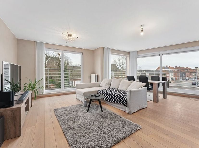 Appartement te koop in Zeger Maelfaitstraat 2A bus 21,
                    8800 Rumbeke