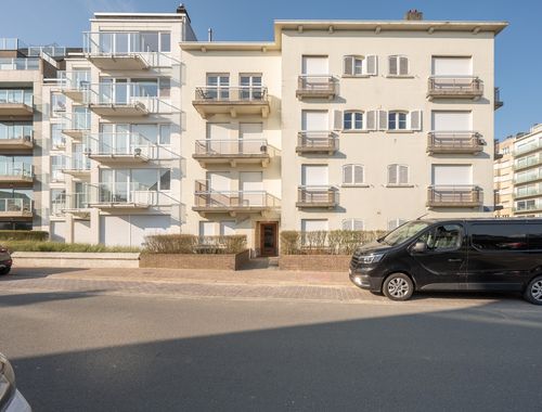                                         Appartement te koop in Heist-aan-Zee, € 435.000
