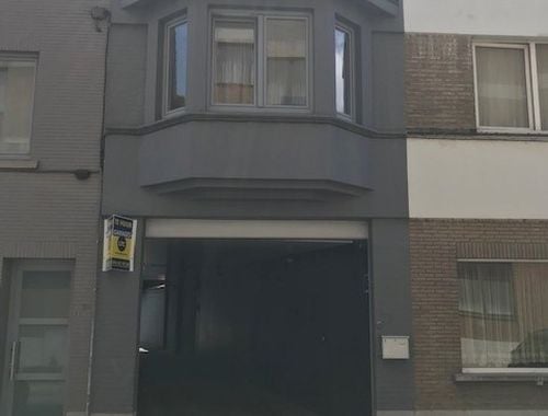                                         Garage te huur in Tienen, € 112

