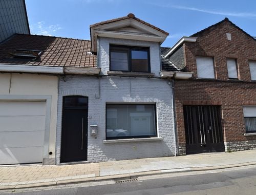                                         Maison à louer à Wevelgem, € 750

