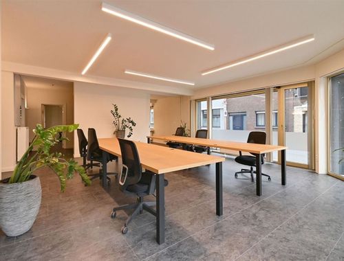                                         Bien commercial à louer à Boom, € 1.450
