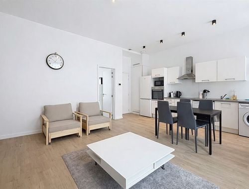                                         Appartement te huur in Anderlecht, € 1.700
