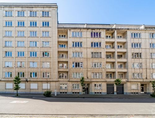                                         Appartement te koop in Schaarbeek, € 370.000
