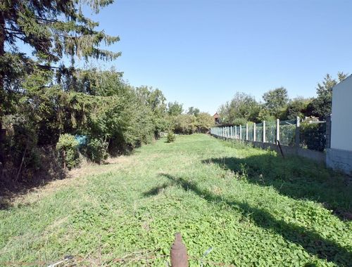                                         Grond te koop in Paturages, € 45.000
