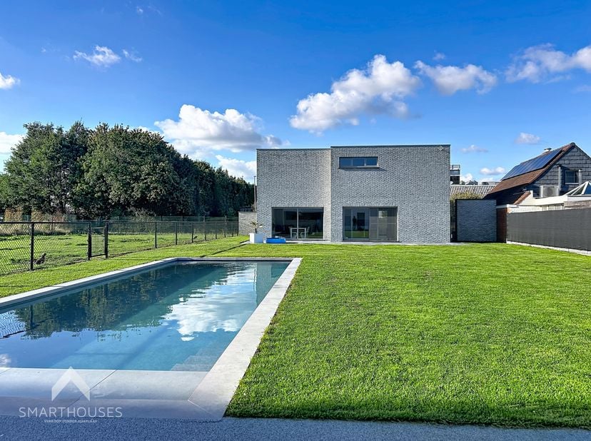 Huis te koop in Kortemunteweg 11,
                    8860 Lendelede