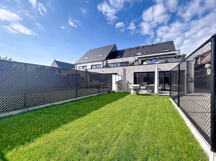 Appartement à vendre
                    à 9170 Sint-Pauwels