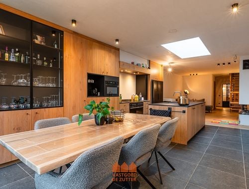                                         Woning te koop in Eeklo, € 430.000
