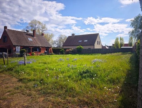                                         Terrain à bâtir à vendre à Oostduinkerke, € 335.000
