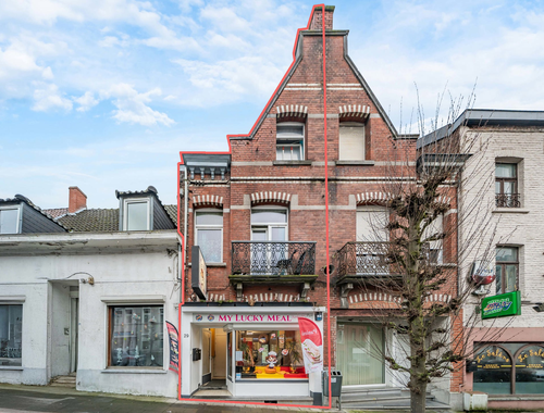                                         Appartementsgebouw te koop in Bon-Secours, € 105.000
