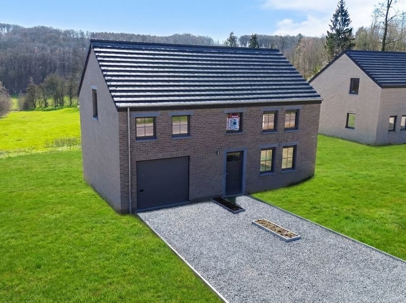 Maison à vendre à Rue de Tharoul 13,
                    4570 Vyle-et-Tharoul