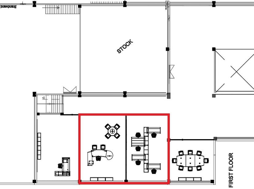 Commercieel gelegen kantoorgebouw in een gebouwencomplex opgetrokken in 2011 in het bedrijvenpark 'Grote Neet' te Geel.<br />
Prachtig gebouw met zeer
