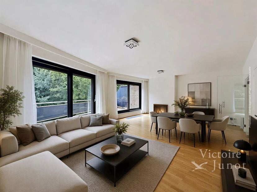 Bien présenté par Elisabeth du Chastel : elisabeth.duchastel@victoire.be - 0495 79 78 58<br />
Victoire Junot vous propose ce magnifique appartement d