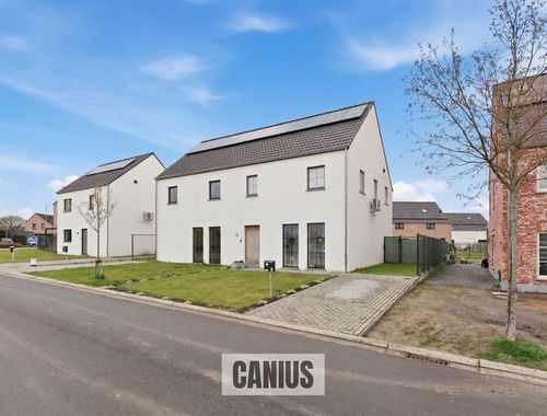                                         Eengezinswoning te koop in Munsterbilzen, € 327.917

