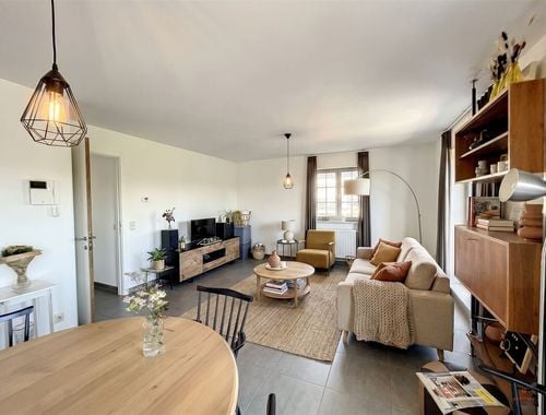                                         Appartement à louer à Nazareth, € 925
