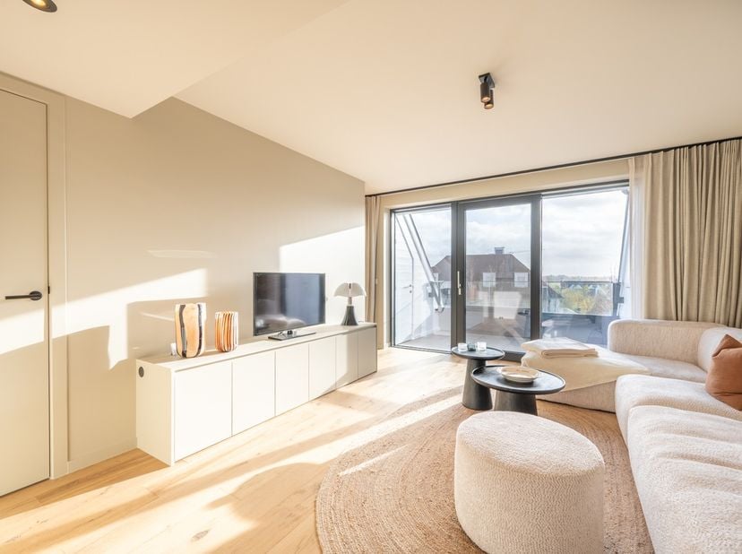 <br />
Dit lichtrijke&amp;nbsp;duplexappartement&amp;nbsp;is gelegen in de gegeerde wijk&amp;nbsp;Duinenwater, combineert een praktische indeling met aangename bu