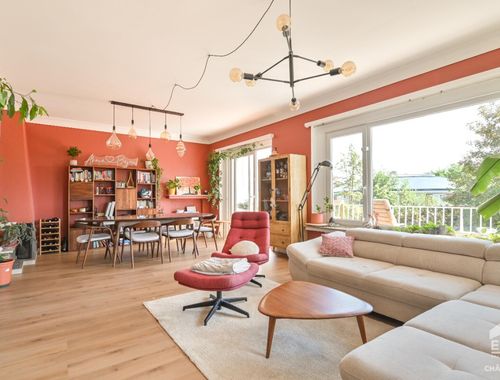                                         Appartement te koop in Ukkel, € 450.000
