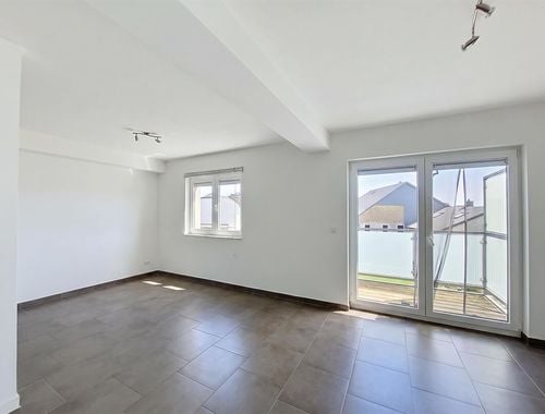                                         Appartement à vendre à Etalle, € 285.000
